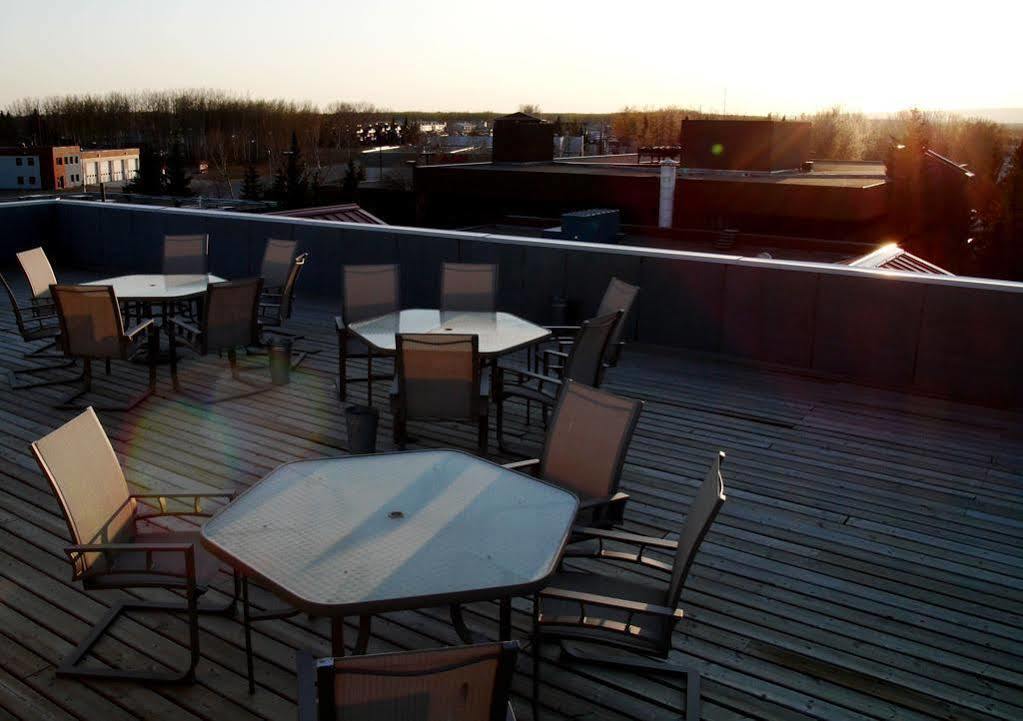 Executive House Suites Hotel & Conference Centre High Level Esterno foto